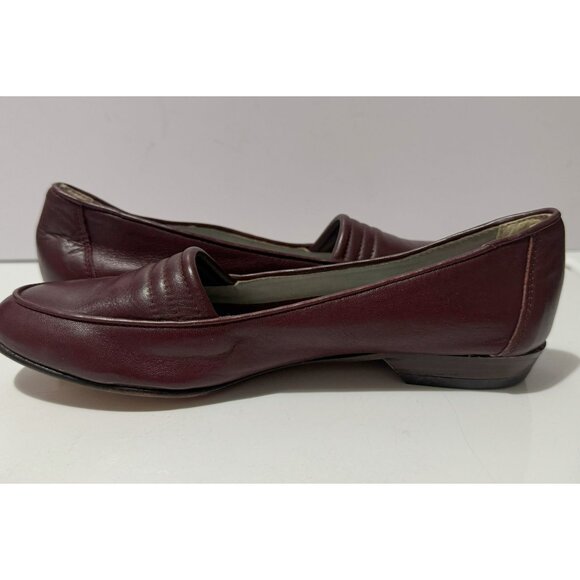 Unisa Womans Burgundy Slip-On Round Toe Leather Made in Italy Shoes 5.5B Preppy - Picture 6 of 9